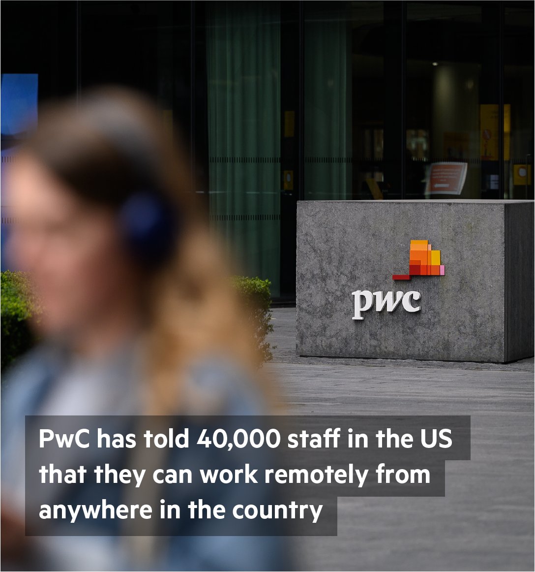 FinancialTimes's tweet image. PwC has told 40,000 staff in the US that they can work remotely from anywhere in the country but will have their pay cut if they move to locations with a lower cost of living on.ft.com/3DiAugF