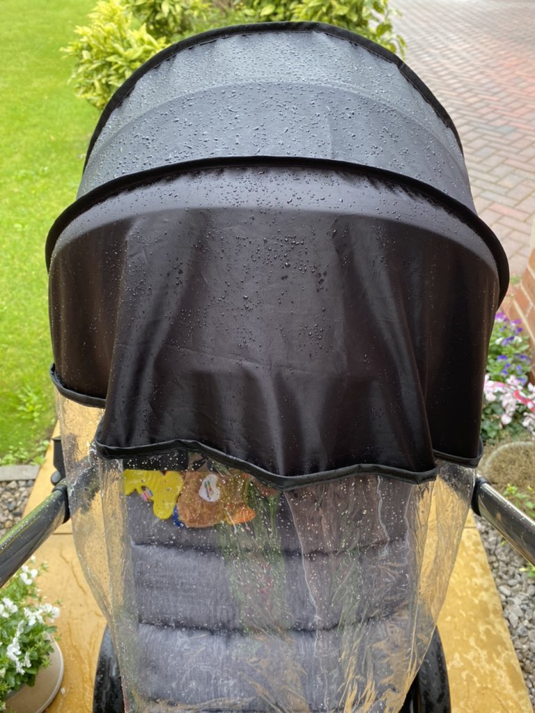 jb_willow's tweet photo. Well really do love our @iCandyWorld peach and all it’s features…… but who designed the rain cover?! This is my view of my baby, she can just about see my belt I think! https://t.co/PLwqPqX5ea