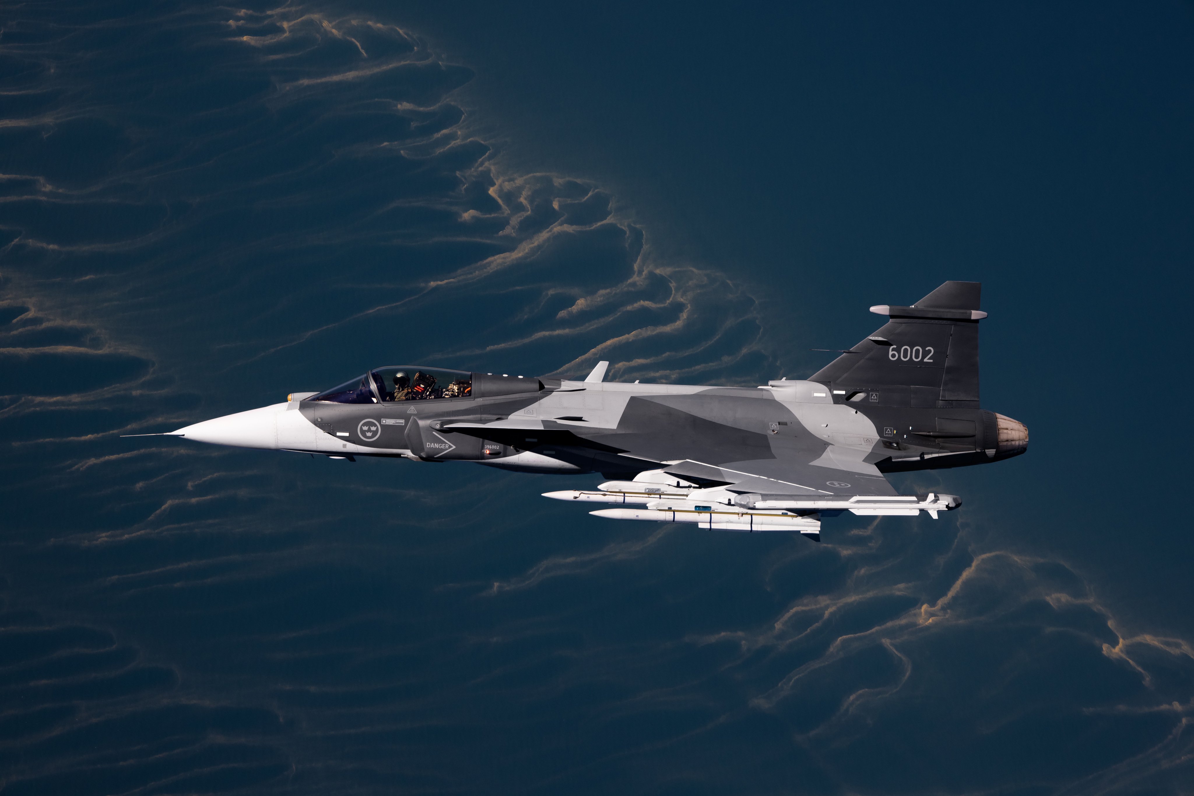 verder Met bloed bevlekt drempel Saab on Twitter: "As already announced by the Swedish Air Force, F7 will be  the first air wing to be operational with Gripen E. We are ready!  https://t.co/7HBhatsIoO @flygvapnet #airforce #military #aviation