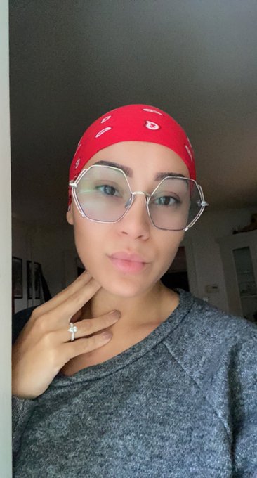 Good morning!! Got new frames and I love them!! What have you gotten yourself lately? https://t.co/Q<a href="/tag/session"class="tags"><span>#session</span></a>