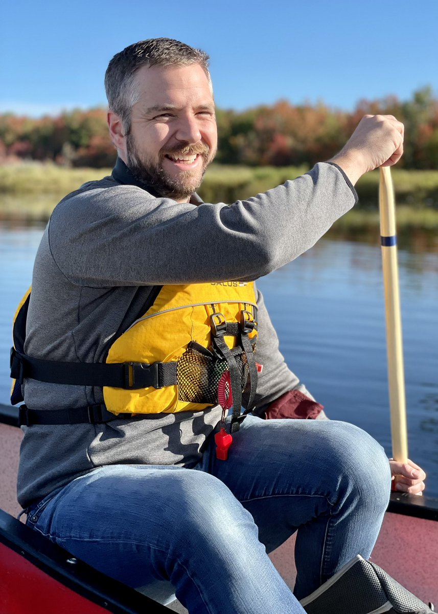 Yesterday they learned about The Group of 7 at their desks, today they became the group of seven on the water. Thx to a great group of educators @SSRCE_NS, building on prior knowledge &amp; highlighting how cross-curricular learning can engage students in new ways. @RhodenizerJeff
