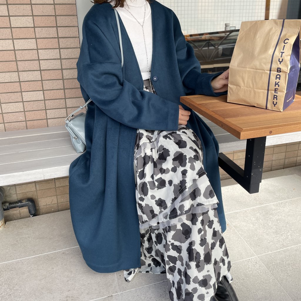 本日予約開始！
♦︎ブロックチェーンネックレス

華奢なロングチェーンは
アレンジや重ね付けもしやすくて
とってもおおすめ！
来季までもトレンドの淡水パールは
控えめの大きさで◎

ブロックチェーンは手作業で作成している
拘りのデザインです😌

LA BELLE ETUDE
ラベルエチュード