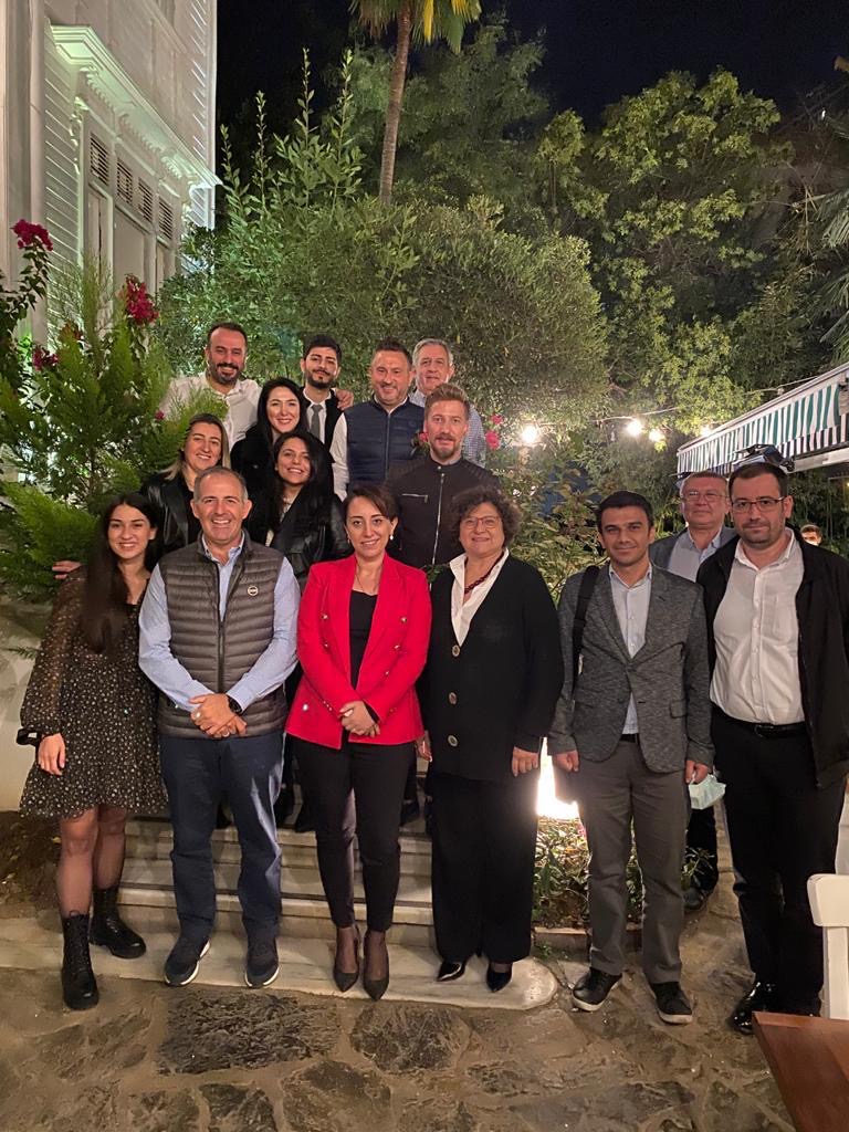 Guzman Global tweet media