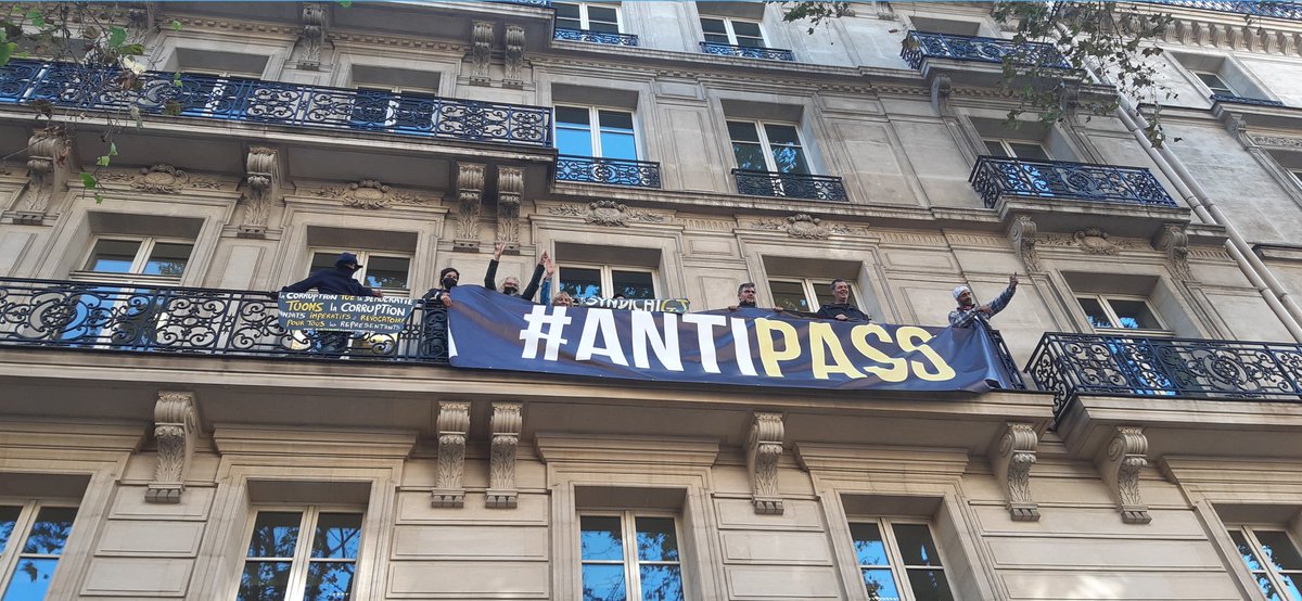 NicolasP tweet media