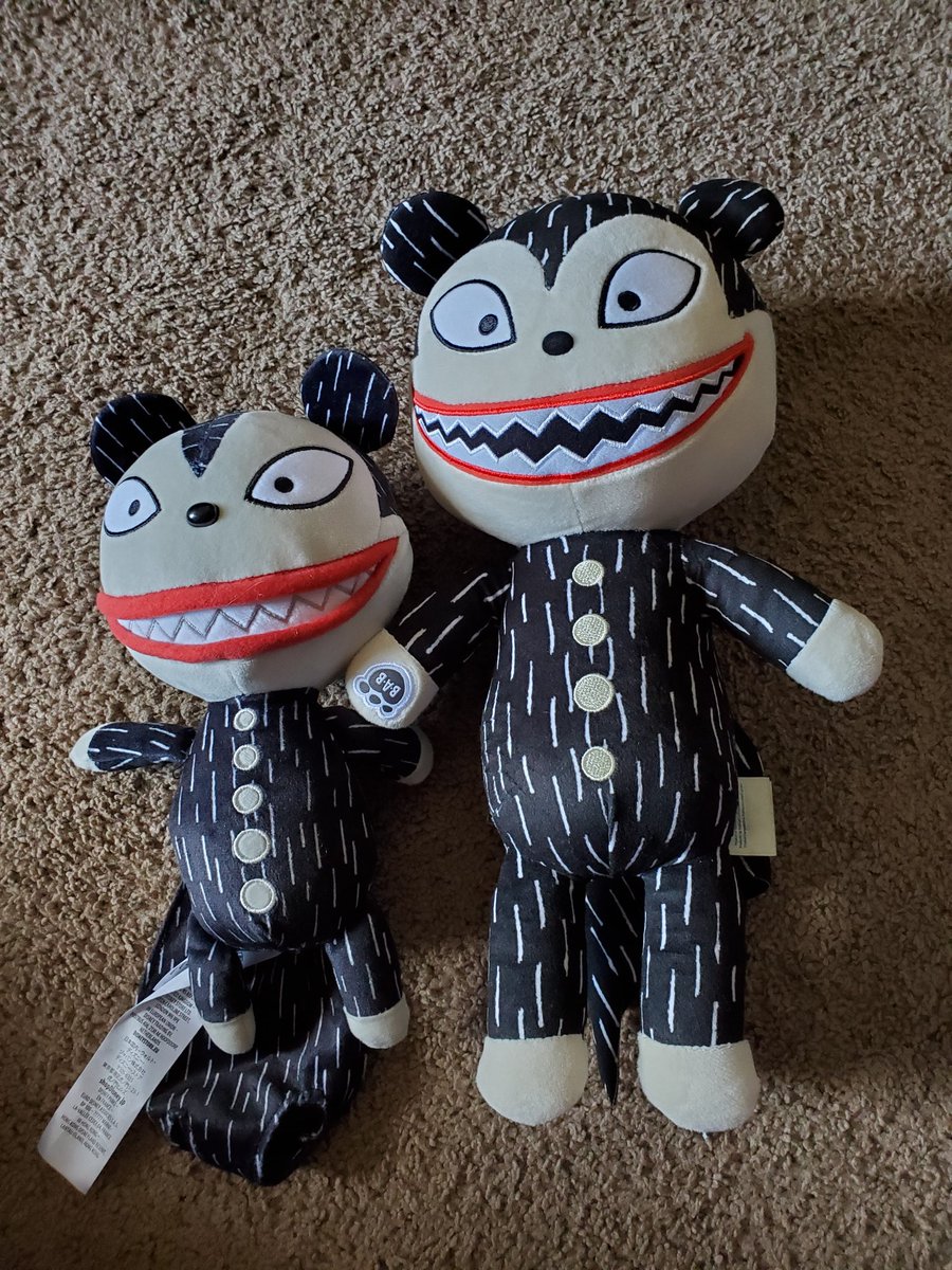 When your mini me needs a mini me ❤️
He turned 11 months old yesterday and I couldn't be more about him if I wanted to. 
Hope you're staying healthy, hydrated, and enjoying some fall fun 🍂❤️