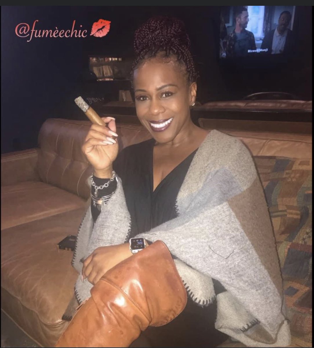 #tbt 2019 Fall is here🍁 🍂 🍁 ...
#TheBlakkSmoke #MeetMe #CatchMeIfYouCan #KCCigarCulture #KCCigarSocial #Pssita #SOTL #BOTL #LadiesSmokeCigarsToo #IAmFC #FumeeChic #SmokeClassy #phatashcollection #blackexcellence #kansascitylife #explorekc #816life #bestofkc #visitkc #kclocal