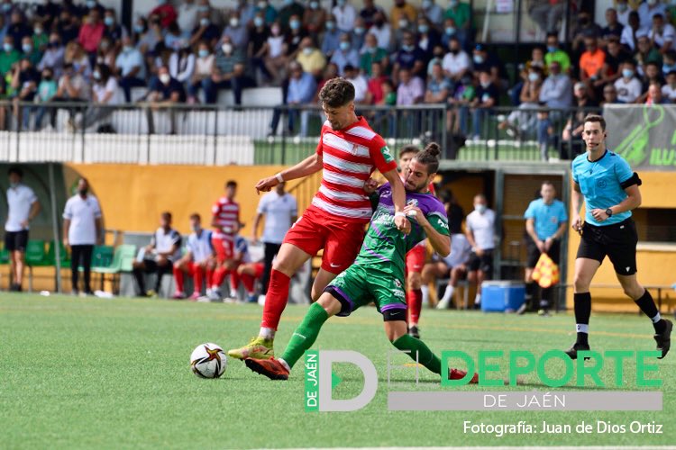 rgfootball_web's tweet photo. 🤩 @adrii_b10 💥

#RecreGranada #Doblete ✌🏼
#2RFEF #CanteraRG ⚽️ https://t.co/WgAm5UkNMI