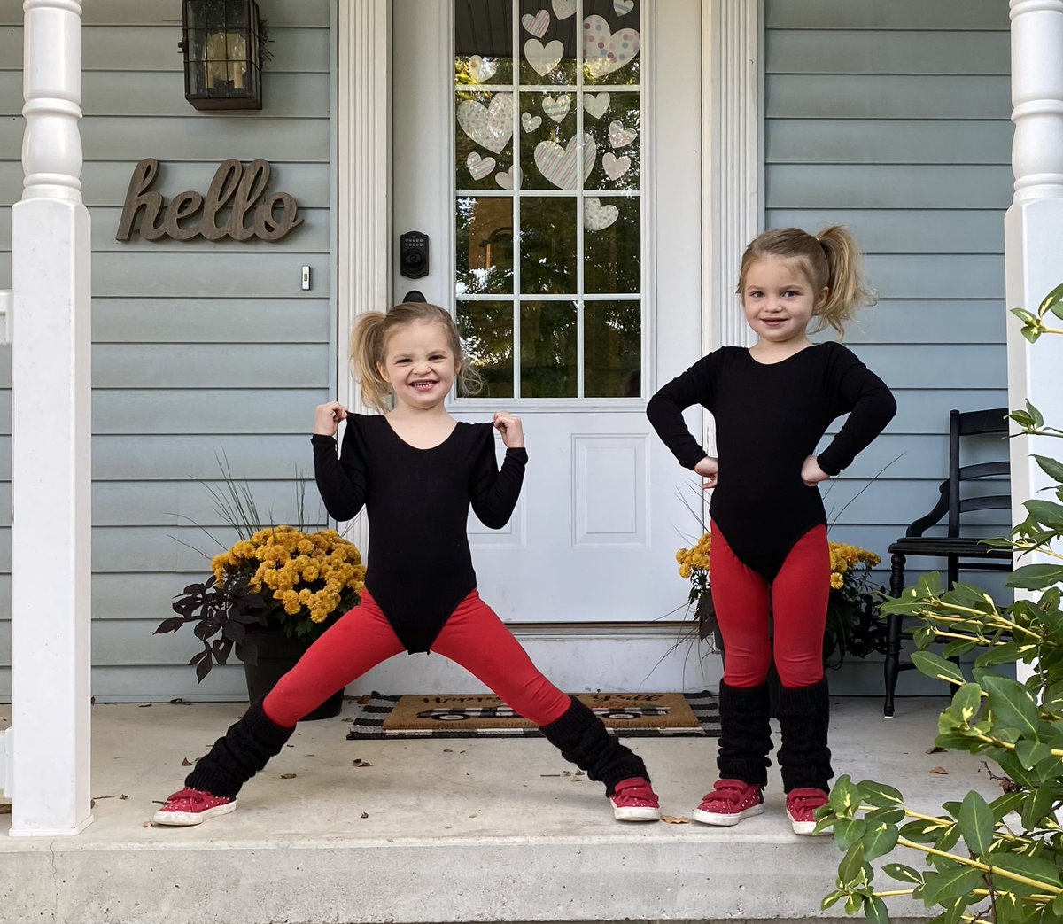 allysonschwab's tweet photo. HOCO week 🖤 Time Travel Tuesday! #eighties #the80s #jenandlen #decadesday #cfpride #cftigers @schwabwrestling https://t.co/LJuLsBIz6Z