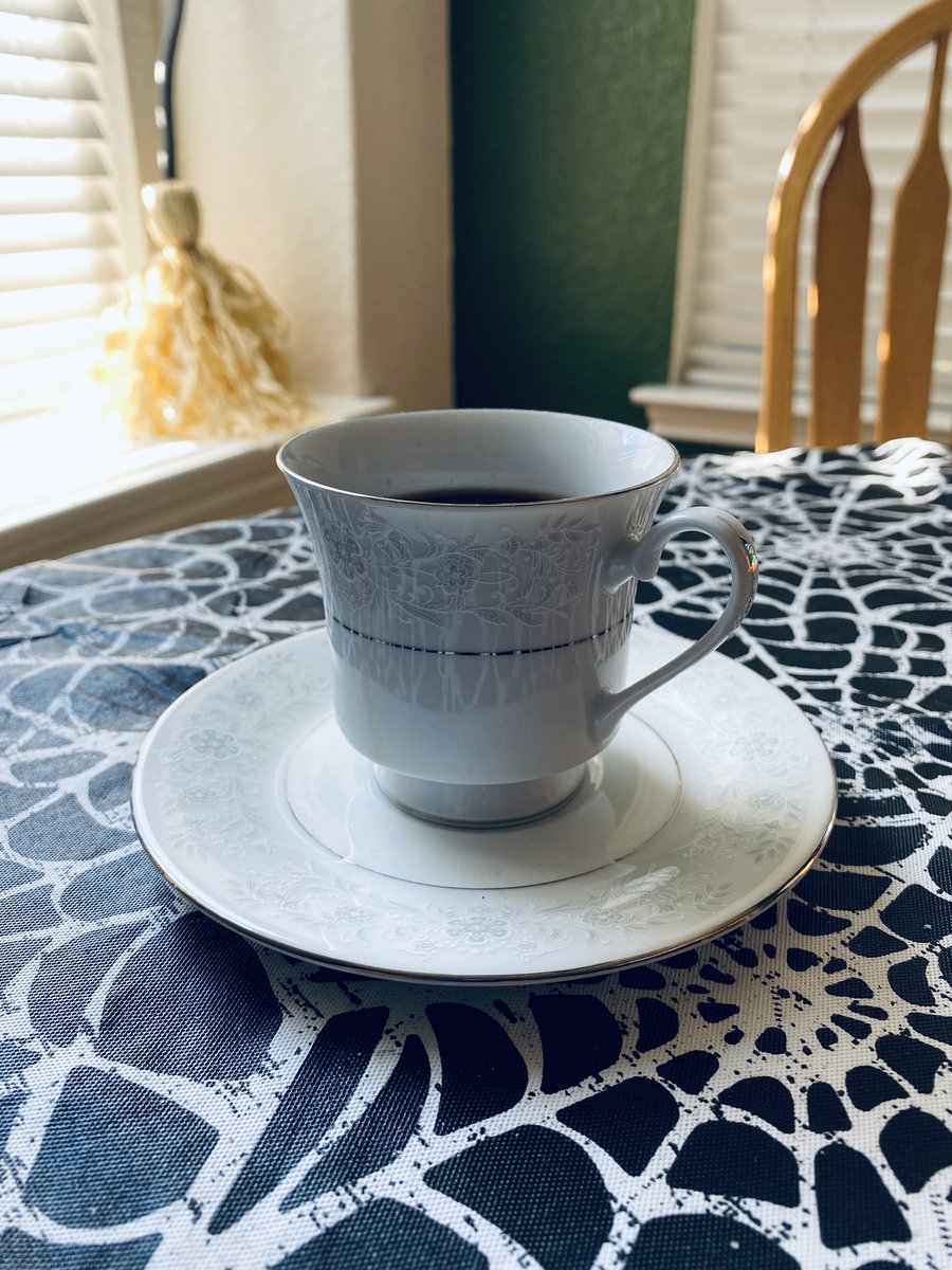 theg0thicpixie's tweet image. It’s a coffee in a tea cup kind of day