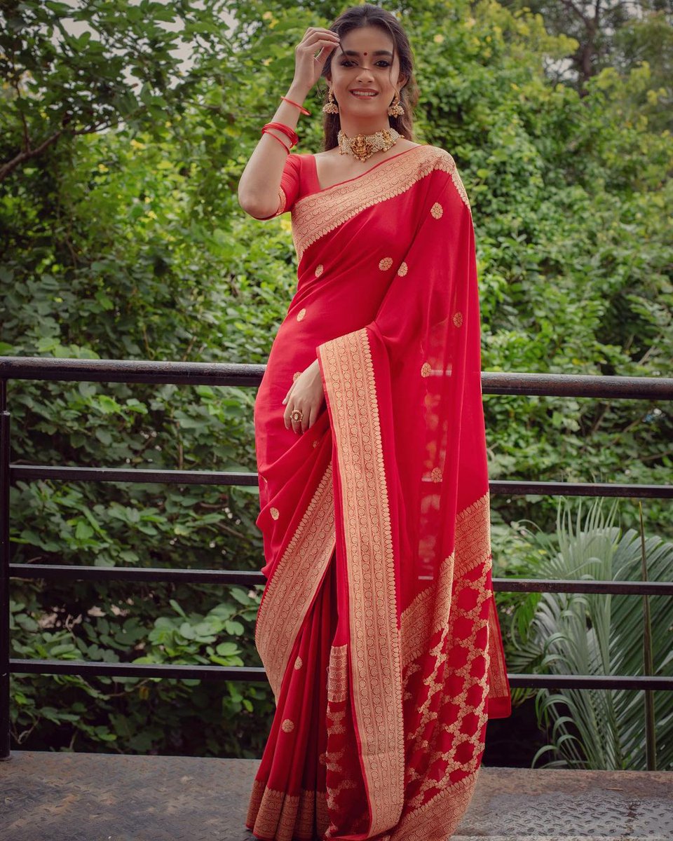 Thalapathy Keerthy World Fans ᵂᵉᵃʳ ᴬ ᴹᵃˢᵏ tweet media