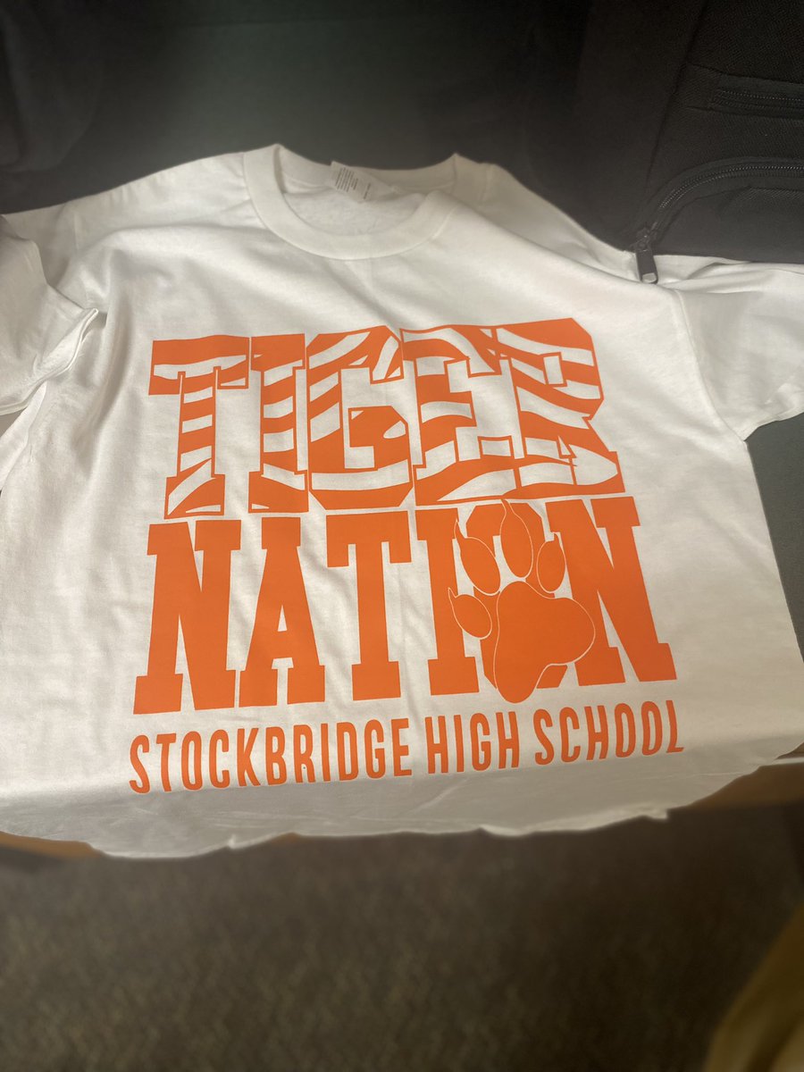 Get your “white out” t -shirts ! On sale now $10 ! Wear white as we take on county rival Dutchtown Friday night ! @SHSTigers4real @shscheer_ga @StockbridgeFoo2 @SHS_HCS @KMix22 Go Tigers !!🐅