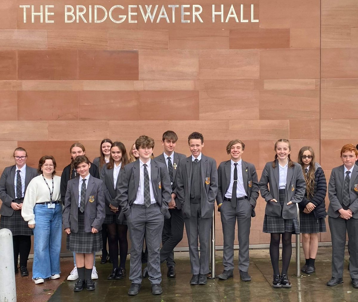 EA_expressive's tweet image. Today a group of music students have been able to experience the joy of live music for the first time in a very long time! @BridgewaterHall Hall in Manchester where the fantastic @the_halle Orchestra played a special concert of music from the curriculum.
#BackToWhatWeLove