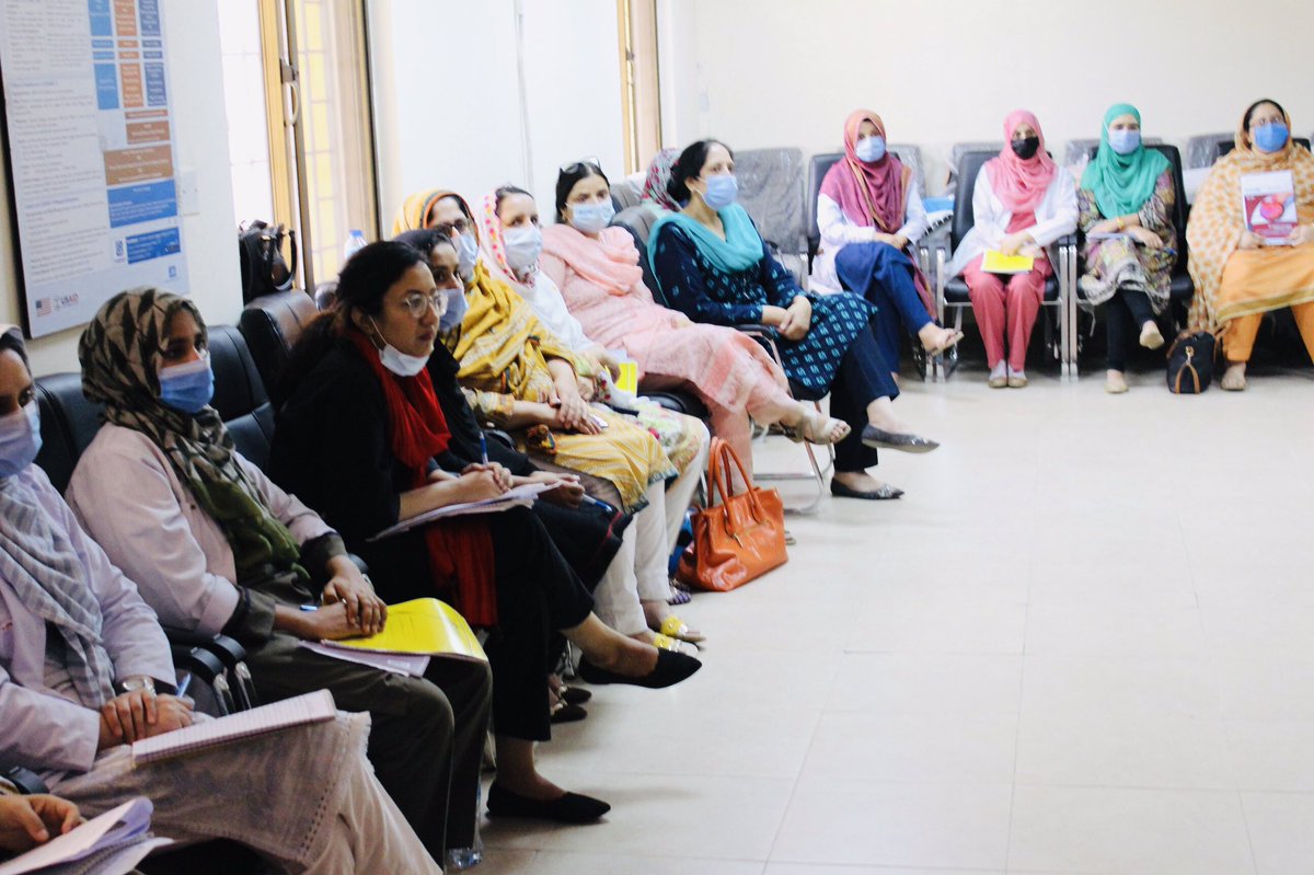 Dr_SaminaNaeem's tweet photo. ToT of Doctors, Nurses, Paramedics and Admin in Muzaffarabad AJK at #AIMS on Baby Friendly Hospital Initiative #ExclusiveBreastfeeding #NoFormula #LactationManagement @nhsrcofficial @WHO @WHOPakistan @WRAglobal @UNICEF_Pakistan @UNICEF https://t.co/ZWxgxhXLCz