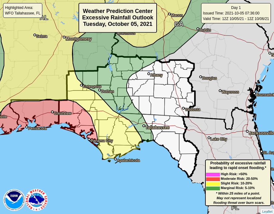 WaltonCountyEM's tweet photo. Hey #WaltonCounty - please bring an umbrella and your patience with you as you travel our roadways today! ⛈️☔️🚘

There's a SIGNIFICANT chance for flash flooding today thru Wednesday, so prepare for 2-4" of widespread rain, 4-6" on the coast, and up to 9" in isolated areas. https://t.co/p3cMmQPvXi