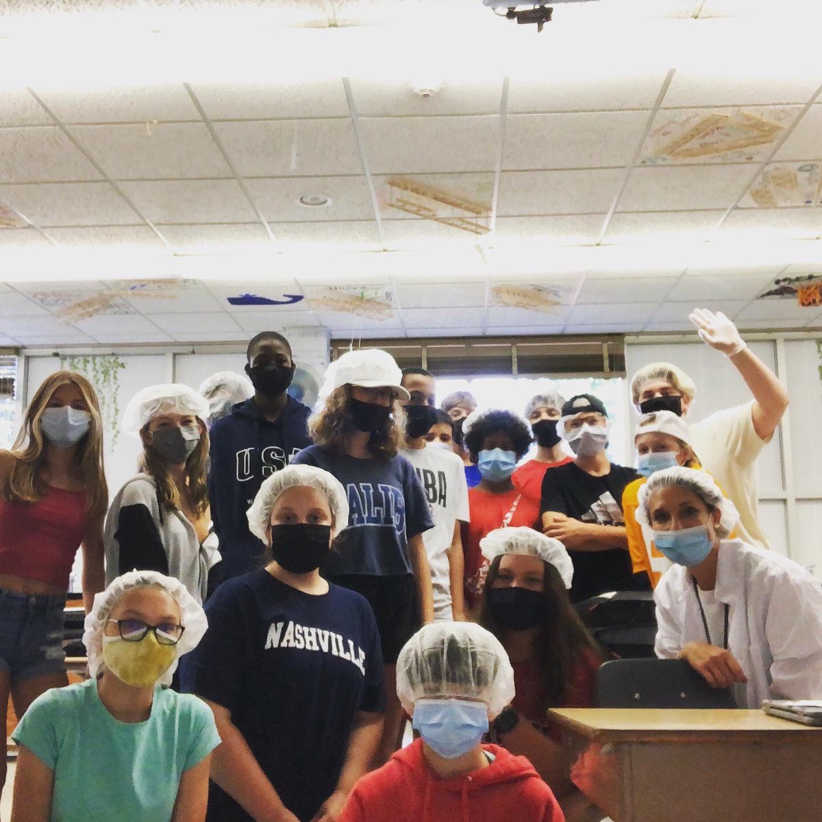 mrsjSTEM's tweet photo. Diagnosis party! It’s always so much fun doing science with O’Neill students. We figured out our patient, Jaime, has celiacs disease or maybe IBS? More to come! #openscied #science #on58learns #dg58learns #dg58pride https://t.co/SRL2Jm88eY