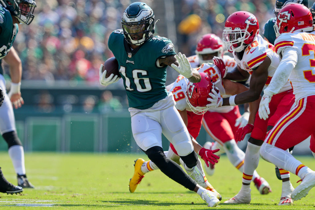 Quez Watkins leads the #NFL with 21.9 YPC.

Watkins and Henry Ruggs (21.2) are the only two players in the league averaging over 20 YPC.

#Eagles #Raiders

#FlyEaglesFly #RaiderNation
