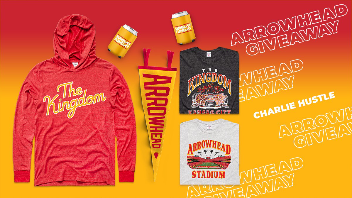 ArrowheadPride's tweet image. 🔥🔥 AP GIVEAWAY 🔥🔥

@CharlieHustleCo wants you to be the best-dressed #Chiefs fan for Sunday Night Football.

Simply follow us &amp;amp; RT to win all of these items! We’ll choose the winner on Friday, 10/8.