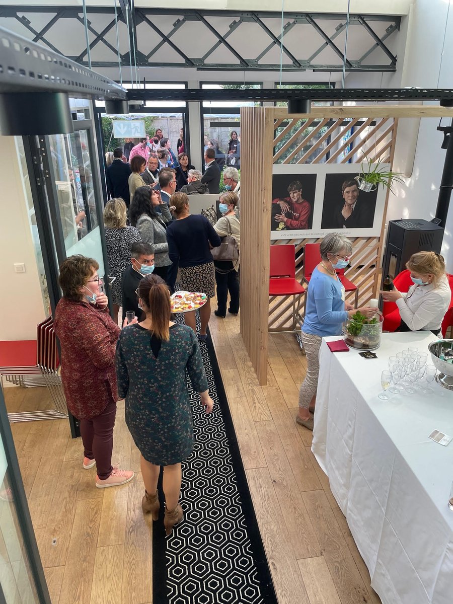 Actualgroupe's tweet photo. 🔴 Actual et a2i inauguraient hier, leur toute nouvelle agence Actual #LeMans et son nouveau concept de "l'agence de demain".
@Samueltual , Président d' @ActualLeader , était aux côtés des équipes pour célébrer ce moment. 🎉
__
#insertionemploi #interim #recrutement https://t.co/vwLAPwdVQM