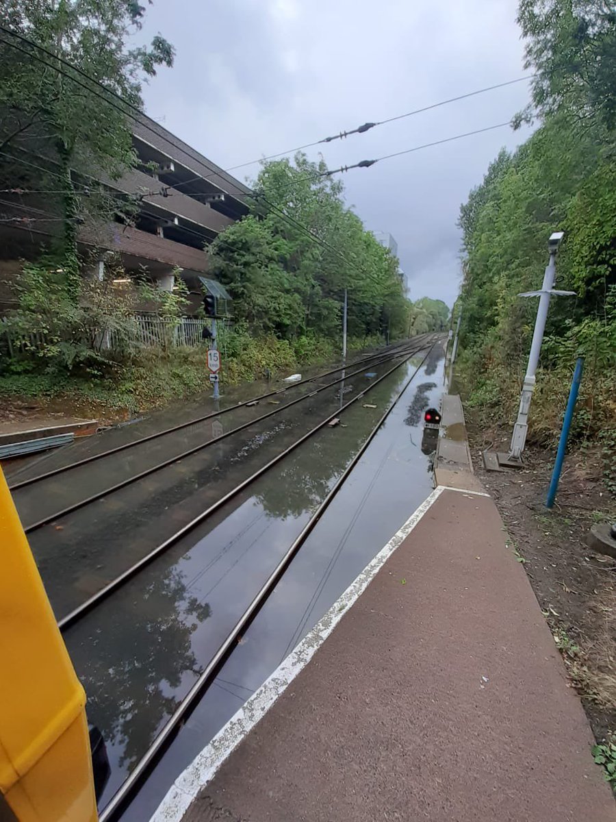 Tyne and Wear Metro tweet media
