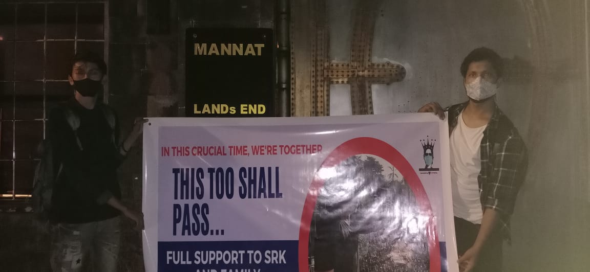 OhMyGuls's tweet photo. This too shall pass 🙏🤲

Always with @iamsrk and family.

#WeStandWithSRK #WeStandWithAryanKhan https://t.co/BgIGCvZVj7