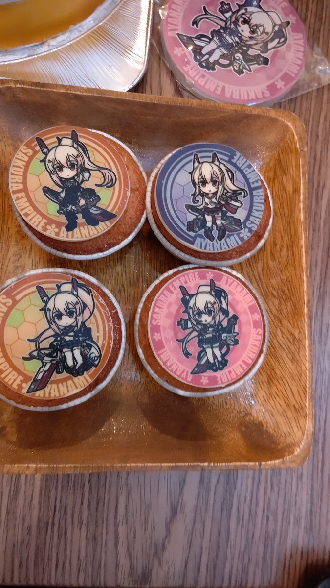 実はもう1ヵ所お邪魔するところがあったので、向こうでワンドロもやってしまおうかと思ったけど…
思ったよりもくつろいでしまったのでこれからやりますw
ありがとうございました。 