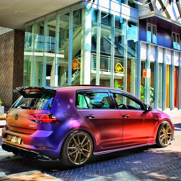 waldautosport's tweet photo. Que tengais una semana llena de color! 💚💙💜🧡💛
.
Have yourself a colorful week! 💚💙💜🧡💛⠀
.
#mk7r #mk6r #mk8r #gti #vw #vw7 #vw7r #vwclub #vwgolfgti #clubsport #dsg #popsandbangs #vagfamily #vag #mk4 #r32 #mk5gti #racingcar #instavw
.
Picture by @jeremy_sarkis https://t.co/6kdJC4Q5Yn