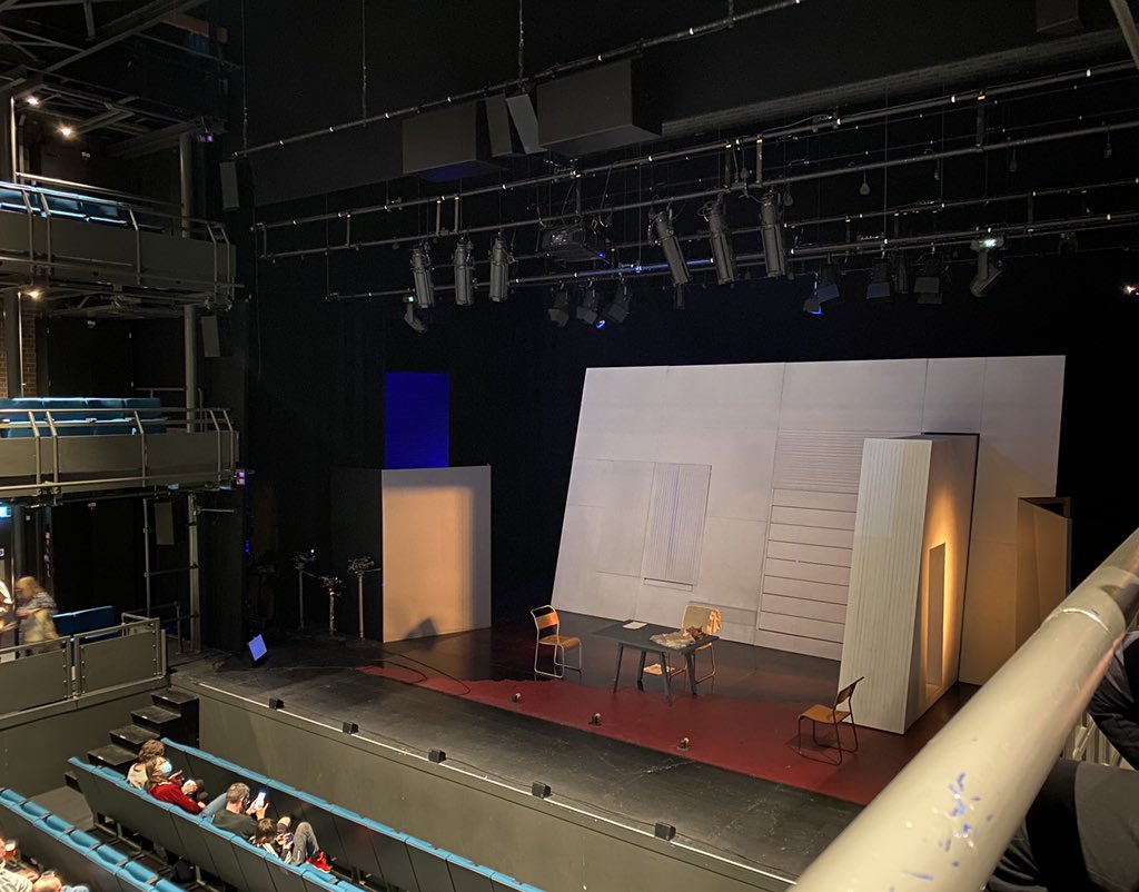 Maria Jenkinson (@mariajenkinson6) on Twitter photo Was lucky enough to see <a href="/ImitatingtheDog/">imitating the dog</a>’s production of Dracula: The Untold Story at <a href="/LeedsPlayhouse/">Leeds Playhouse</a> last week. It was amazing how they used technology in such a simple way that was really impactful on the performance - definitely something I would love to do in the future! Was lucky enough to see <a href="/ImitatingtheDog/">imitating the dog</a>’s production of Dracula: The Untold Story at <a href="/LeedsPlayhouse/">Leeds Playhouse</a> last week. It was amazing how they used technology in such a simple way that was really impactful on the performance - definitely something I would love to do in the future!