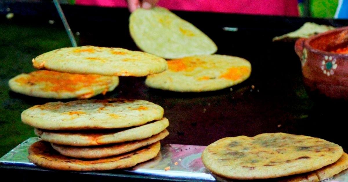 LAURARO05781951's tweet photo. #MegustadeCelaya #MaristaCelaya #Juntosesposible me gusta mucho su gastronomía y dulces típicos 😋✨ @ULISESCENTENO https://t.co/UcToIuNUEU