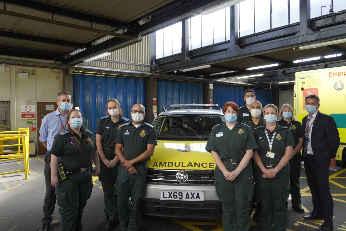 Daniel Elkeles (@danielelkeles) on Twitter photo Thank you to the ERs present today for showing me what to do if I come across someone in cardiac arrest, how you treat a catastrophic haemorrhage and how you do basic observations - it was a fascinating session! #TeamLAS <a href="/Ldn_Ambulance/">London Ambulance Service</a> Thank you to the ERs present today for showing me what to do if I come across someone in cardiac arrest, how you treat a catastrophic haemorrhage and how you do basic observations - it was a fascinating session! #TeamLAS <a href="/Ldn_Ambulance/">London Ambulance Service</a>