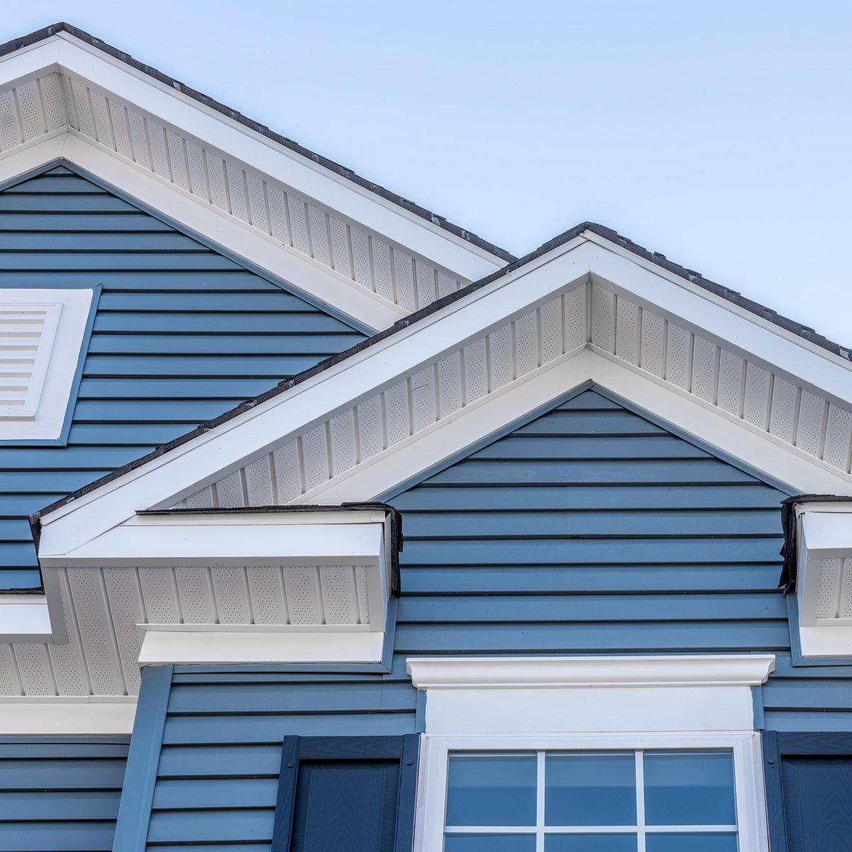 Tips for repainting vinyl siding:

-Remove chalk
-Use a flat or satin finish
-Do not paint darker than the original color