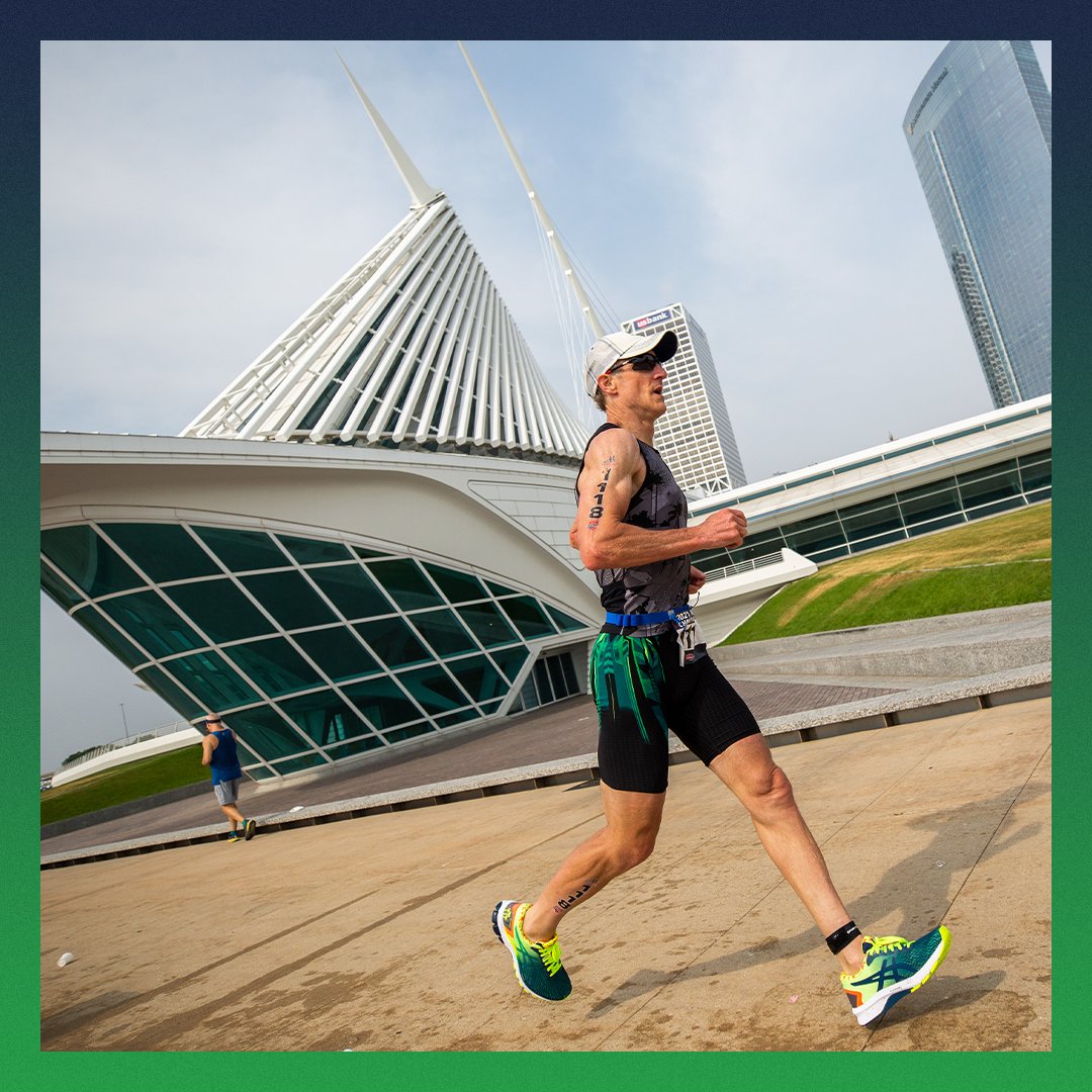 Running is one of those activities that all of us think we know how to do, but unfortunately, many times we are doing it wrong! Here are some things to consider when running:

1️⃣ Run cadence
2️⃣ Running form
3️⃣ Body position
4️⃣ Foot strike
5️⃣ Running warm up