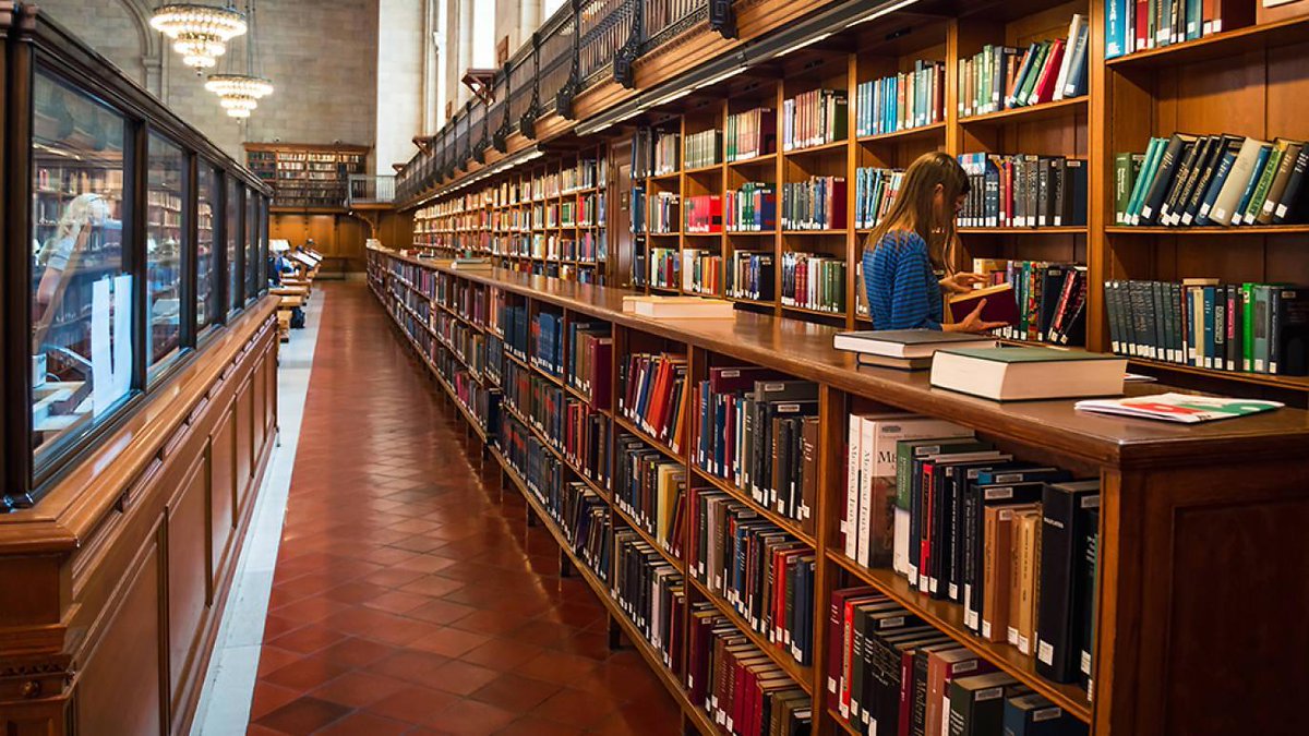 TimeOutNewYork's tweet photo. NYC's public libraries are doing away with late fees forever! https://t.co/3jBhCBK5qi https://t.co/FpGOdUye71