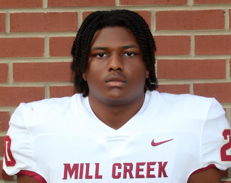 GDPsports's tweet image. OFFENSIVE PLAYER OF THE WEEK: Mill Creek's Donovan Journey #GwinnettFB @MCFootballCoach @MillCreekHawk @MC_Recruiting @MCHarveyReports  bit.ly/3uKcpMz