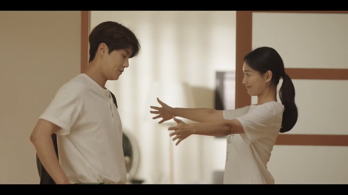 shivly_'s tweet photo. Mi-seon should move to other place now .....😂😂😂😂#HometownChaChaCha #HometownChaChaChaEp12 https://t.co/DNNIC3t6tU