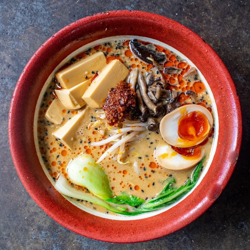 AtVictoriaLDN's tweet photo. As part of #VictoriaEats, we're celebrating the diversity of global cuisine we have on offer.
From Hawaiian poke at Poke House and Danish artisan bakes at @OleandSteenUK, to Japanese fare at @BoneDaddiesLDN and @Sticksnsushi_uk, the world is yours at Nova!