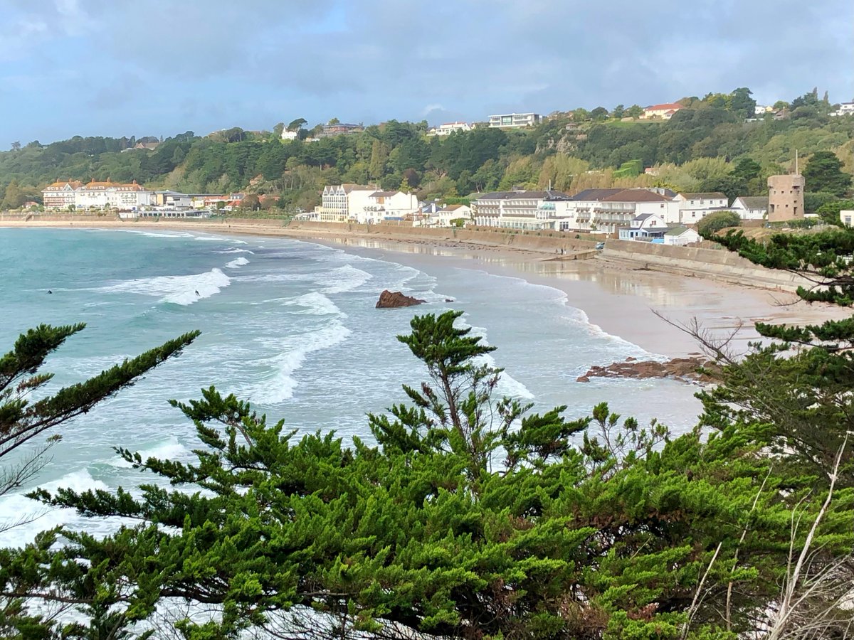 Those of us attending are very much looking forward to reconnecting in person at the upcoming Jersey International Family Law Conference and Dinner, organised by <a href="/CorbettLeQuesne/">Corbett Le Quesne</a>  

<a href="/1GCFamilyLaw/">1GC Family Law</a> are proud to be headline sponsors for this event again.

#throwbackphoto
