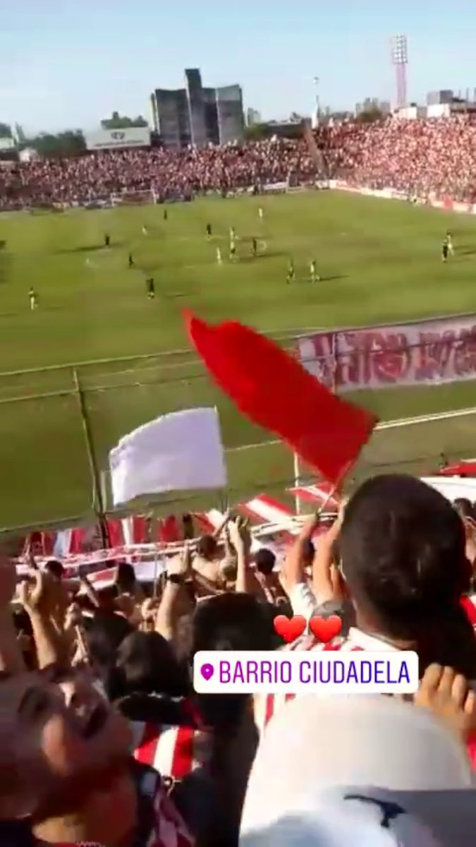 MIREN EL TAMAÑO DE LAS TRIBUNITAS QUE TIENEN Y NOS QUIEREN VENIR A DESCANSAR JAJAJAJAJAJAJAJAJAJAJAJAJAJAJA.

Tuvieron que vender entradas porque con socios no llegaban ni al 10%. 😂😂😂😂