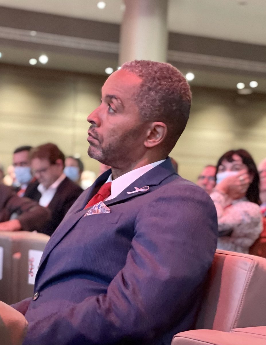 <a href="/EChenut/">Eric Chenut</a> est le 6eme  président de la <a href="/mutualite_fr/">Mutualité Française</a> des 50 dernières années! Bravo à toi Eric ta force de conviction, ton attachement aux valeurs mutualistes te seront précieux pour relever les défis de demain. Plein succès à toi dans cette fonction exigeante et passionnante!