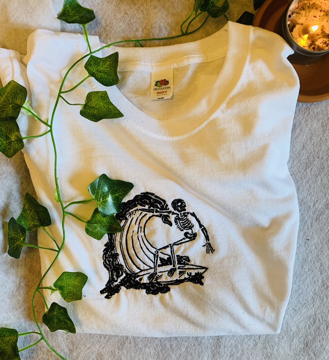 Skeletons surf too ! 💀

Shop link in bio 💀