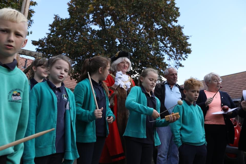 Read about <a href="/gateshead/">Gateshead Council</a> Mayor's visit to Wood Green to visit the Hensioners <a href="/HeritageFundUK/">The National Lottery Heritage Fund</a> Smugglers and Sea Shanties project...Nobody was made to walk the plank! rebrand.ly/HooooorayUpShe…