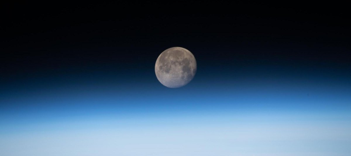 Most Americans take access to reliable, fast wireless internet (Wi-Fi) for granted. Yet, in underserved communities, reliable internet access can be as elusive as it is on the Moon. NASA is working to solve both challenges. go.nasa.gov/3muyPgY