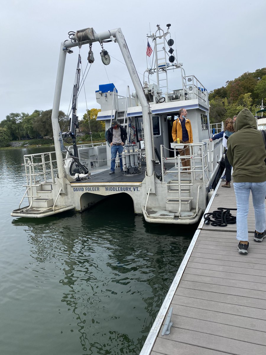 MaliaDoesBio's tweet photo. Loved going out and learning large water body sampling methods on the RV Folger today for aquatic ecology! https://t.co/CYy1CnY7Pe