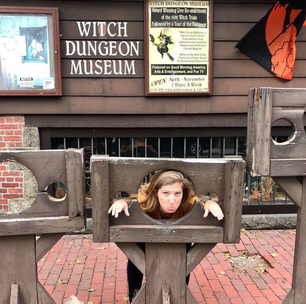 behindpostcards's tweet photo. We're starting off October with a visit to one of the world's most popular Halloween destinations - Salem, Massachusetts! Tune in Wednesday! #travelpodcast #salem #halloween #witches https://t.co/znUFX0OyOW