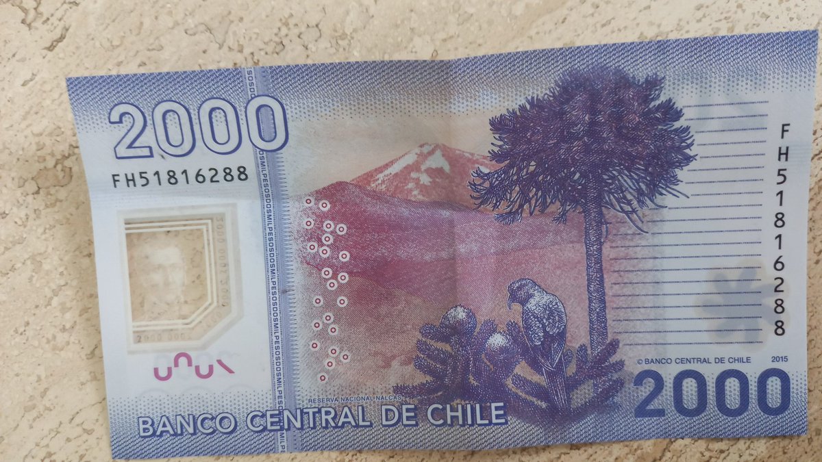 ajweinstein's tweet photo. @dobleuber @diana_nerd #eyecashapp #chile #2000pesos https://t.co/1EV81ISbBZ