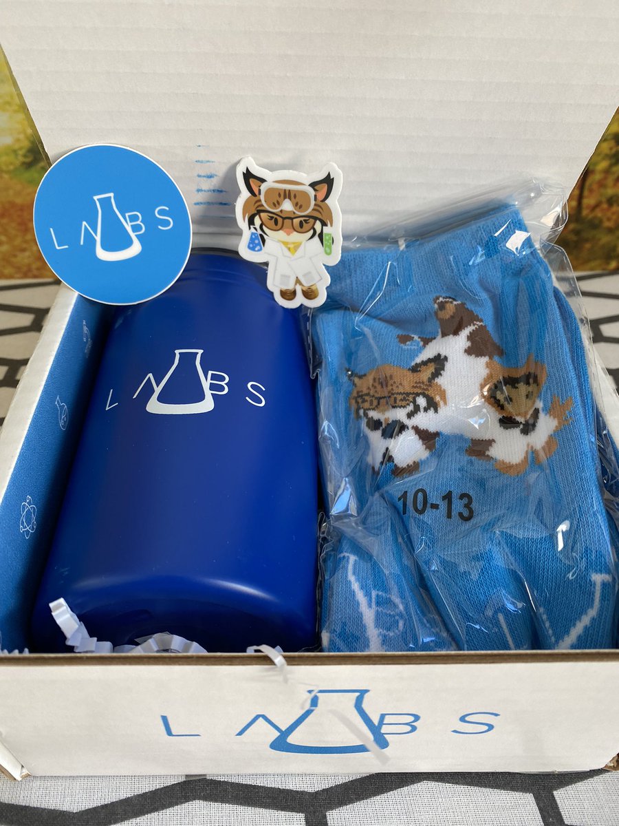 Thanks <a href="/salesforce_labs/">Salesforce Labs</a> for the wonderful gift 😊 I am in love with #Appy with lab coat 💜