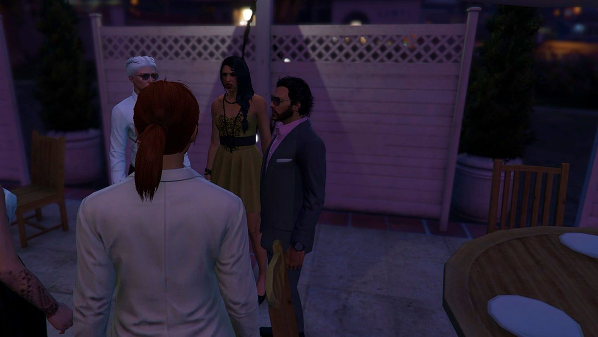 Beistelltisch1's tweet image. Ich freue mich so sehr mit gigi bald wieder zurück in Los Santos zu sein 😍 #luckyv #luckyvloben #gtarp #gigithomas