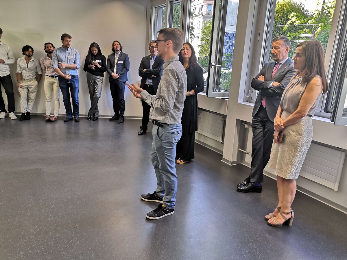 On October 1st, we participated to a networking event at the Colombian Embassy in Bern with the AIT Startups program. We could pitch our most recent advances and connect with fellow entrepreneurs. This was a nice start for the program, before the upcoming Brazil camp in November!