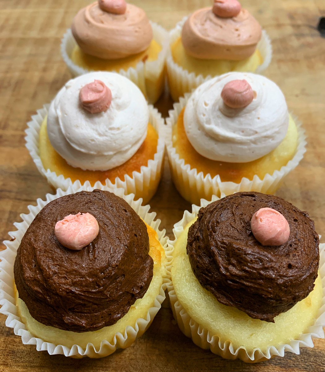 Goddess and Grocer (@goddessgrocer) on Twitter photo Our Boobies For A Cause Cupcakes are back for #BreastCancerAwarenessMonth
All October long, $1 from each sale of our two-pack mini boobie cupcakes will be donated to <a href="/lynnsage/">Lynn Sage Breast Cancer Foundation</a> 💕 Come and pick yours up now to support the work of this amazing local nonprofit! Our Boobies For A Cause Cupcakes are back for #BreastCancerAwarenessMonth
All October long, $1 from each sale of our two-pack mini boobie cupcakes will be donated to <a href="/lynnsage/">Lynn Sage Breast Cancer Foundation</a> 💕 Come and pick yours up now to support the work of this amazing local nonprofit!