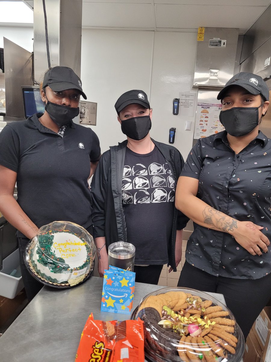 AGBellsLLC's tweet image. Three amazing Cores all in one day!  Congratulations to Team Fulton Market on their perfect score and Team Armitage and Team Dearborn for near perfect scores!  Enjoy those Yetis! @agbellsllc #tacobell #secretshop #perfection #yeti #agbellschicago