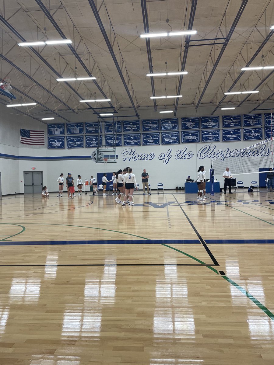 Ja1861's tweet photo. #LetsGoChaps @VernonCollegeVB 🏐 https://t.co/qhjOJhCGL9